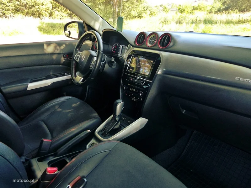 Suzuki Vitara 24