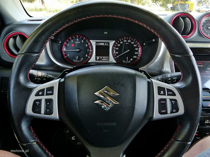 Suzuki Vitara 27