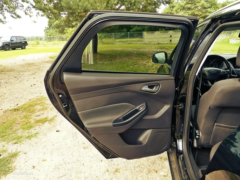 Ford Focus III 20