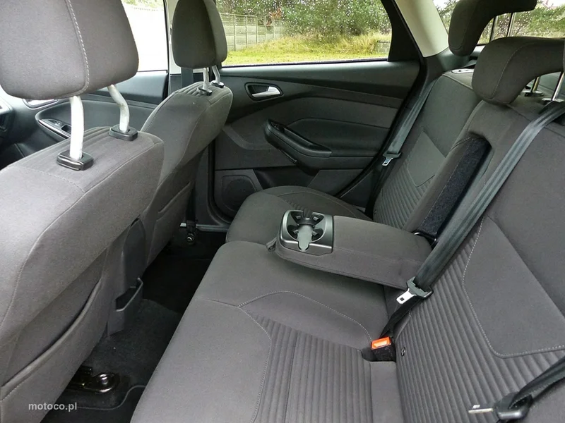 Ford Focus III 21