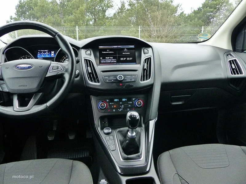 Ford Focus III 36