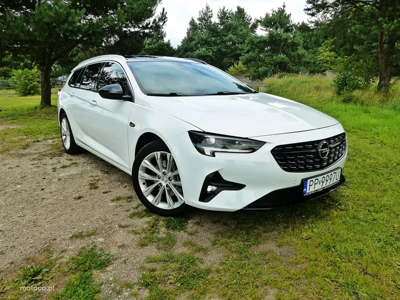 Opel Insignia Sports Tourer 4