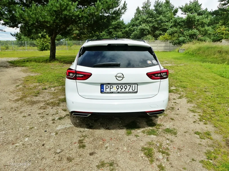 Opel Insignia Sports Tourer 8