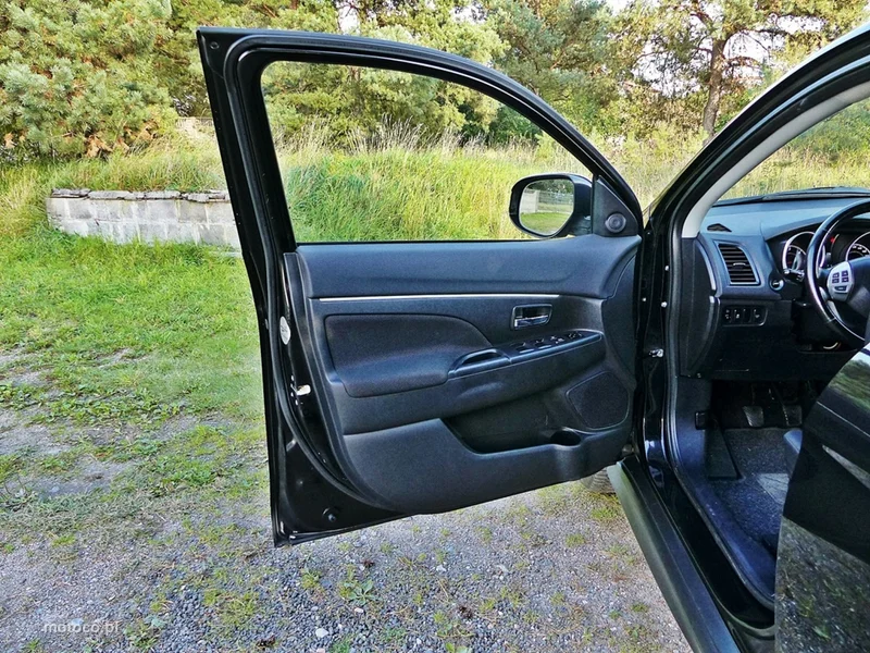 Mitsubishi ASX 17
