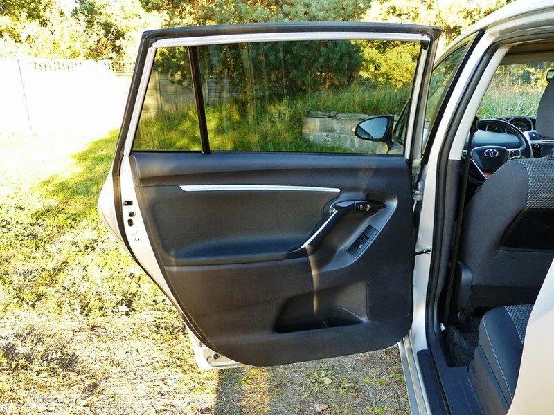 Toyota Verso 21