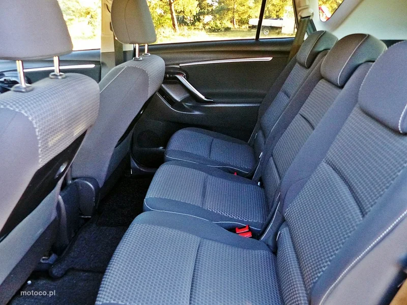 Toyota Verso 22