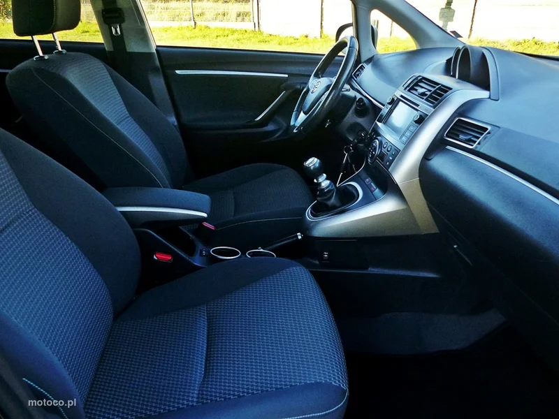 Toyota Verso 26
