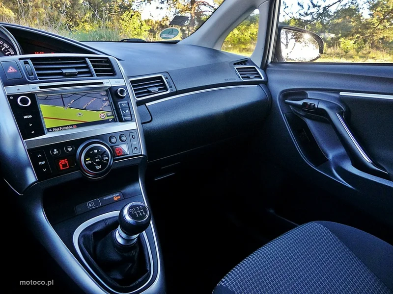 Toyota Verso 34
