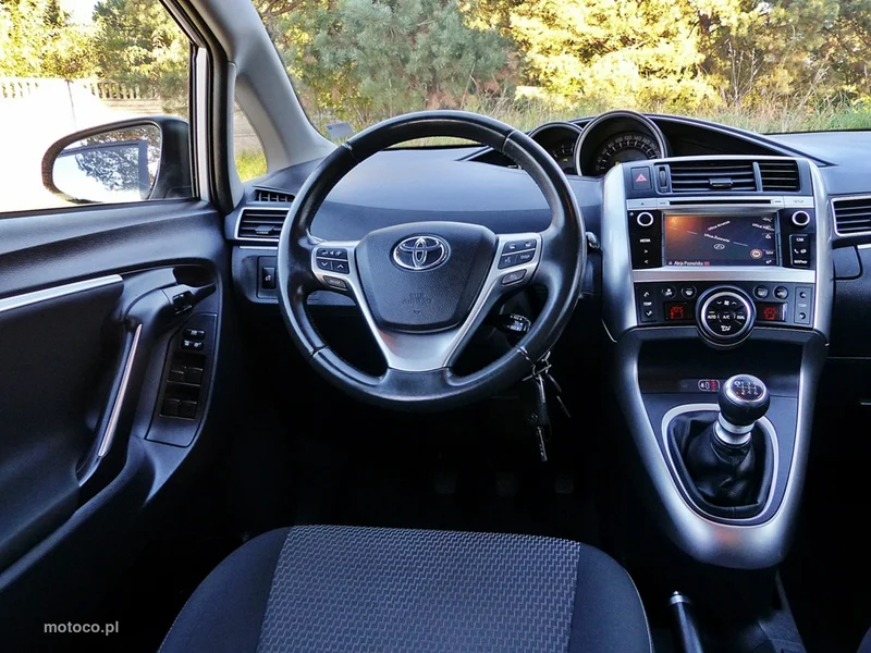 Toyota Verso 35