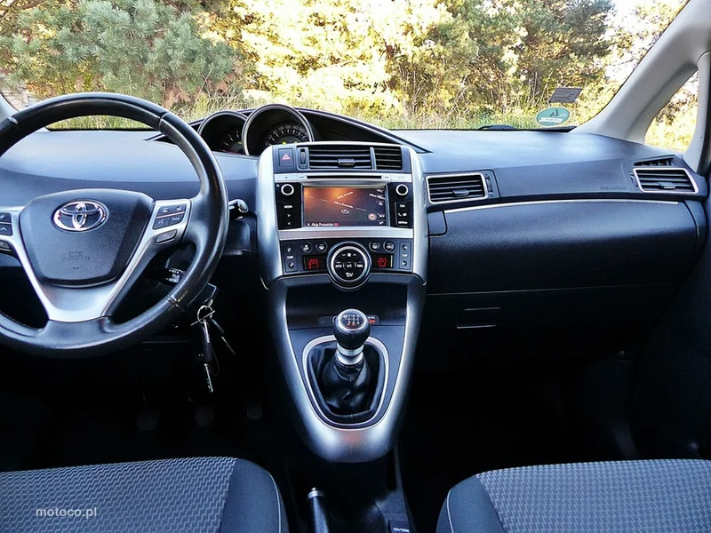 Toyota Verso 36