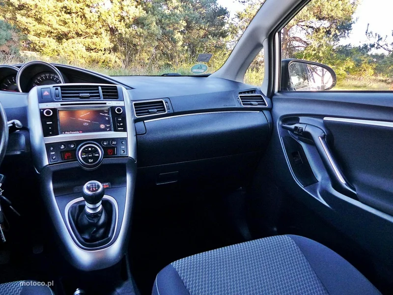 Toyota Verso 37