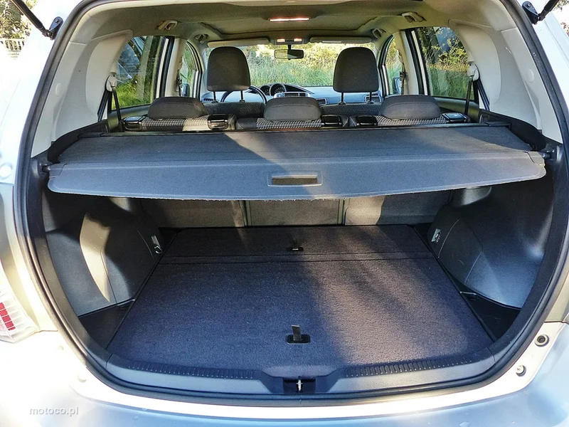 Toyota Verso 10