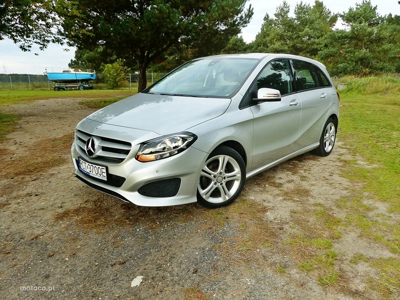 Mercedes-Benz Klasa B W246 B 180 15
