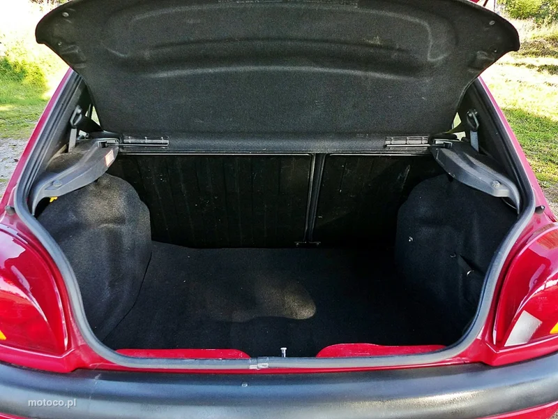 Ford Fiesta V 11