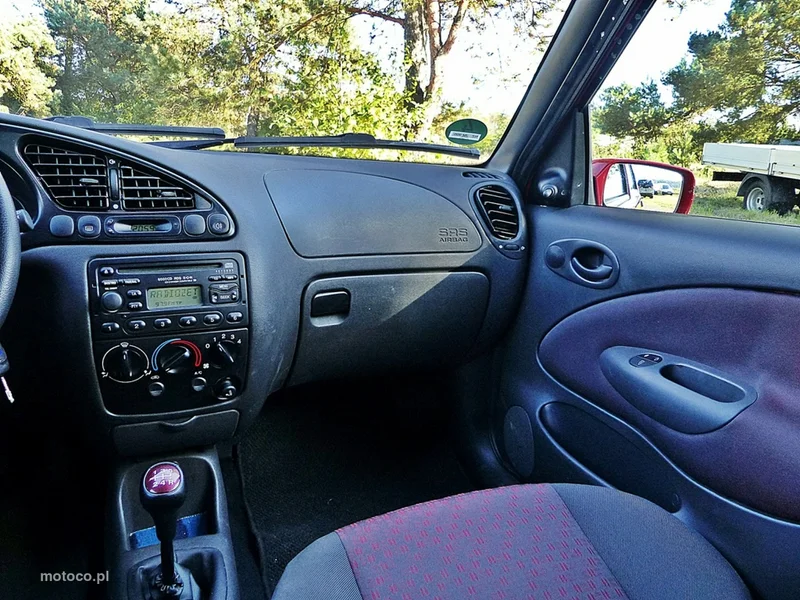 Ford Fiesta V 39