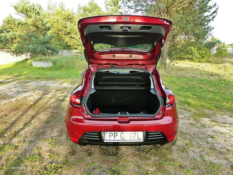Renault Clio IV 10