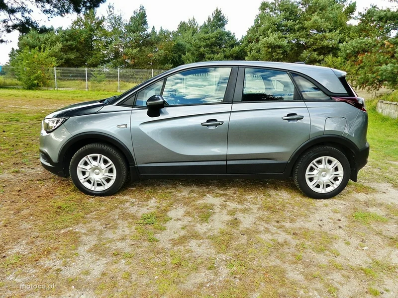 Opel Crossland X 12