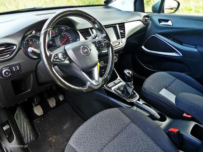 Opel Crossland X 17