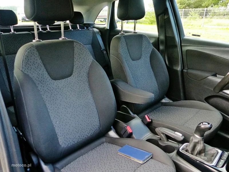 Opel Crossland X 25