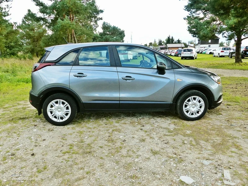 Opel Crossland X 6