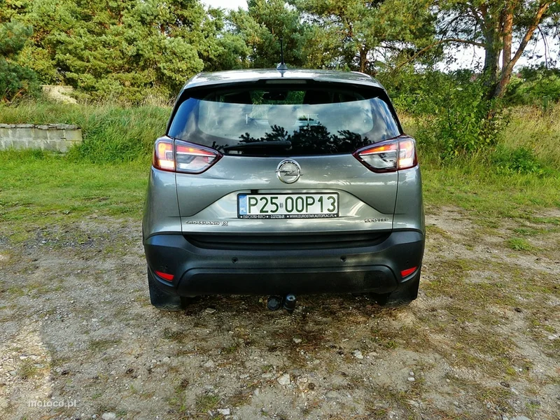 Opel Crossland X 8