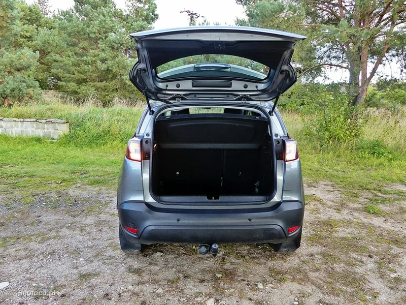 Opel Crossland X 9