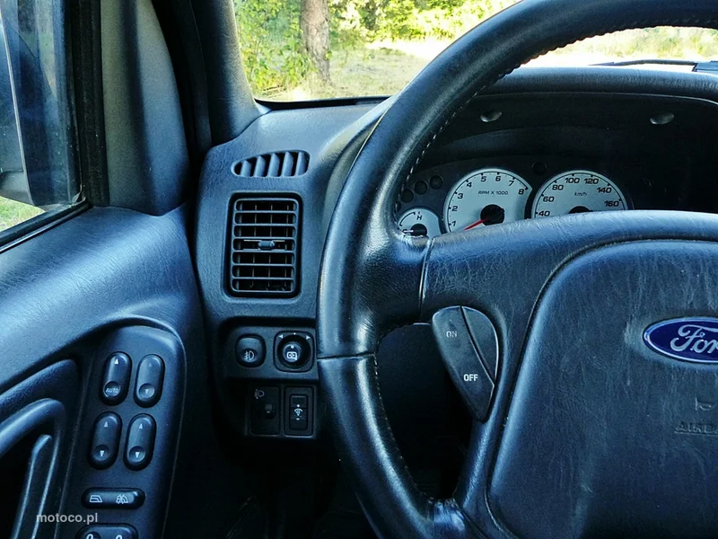 Ford Maverick 30