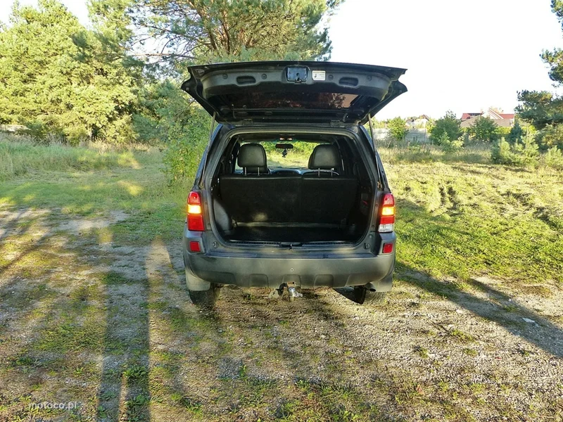 Ford Maverick 9