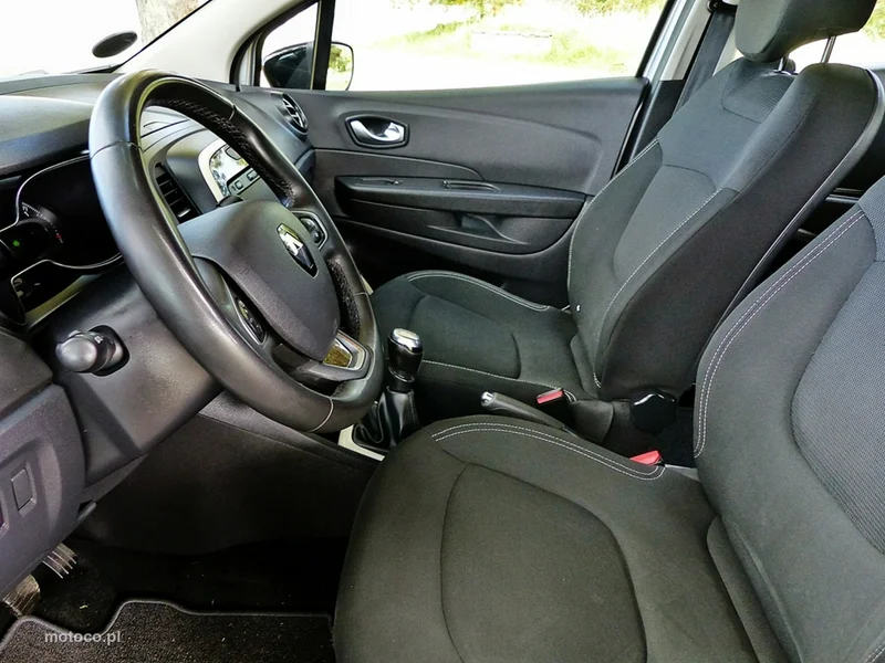 Renault Captur I 19