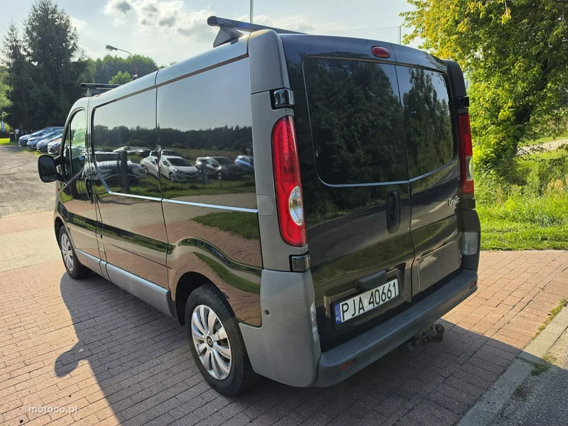 Renault Trafic 5