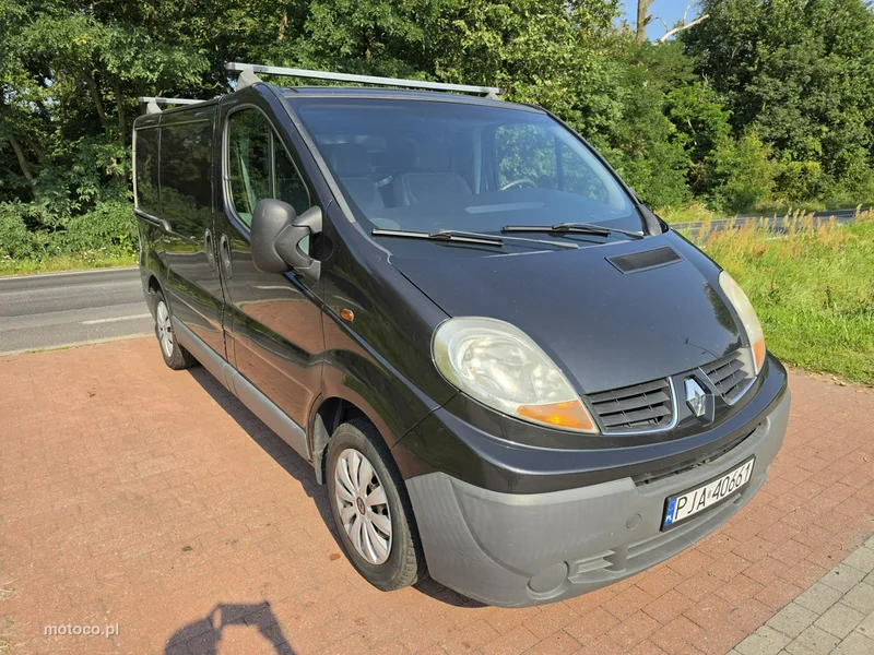 Renault Trafic 11