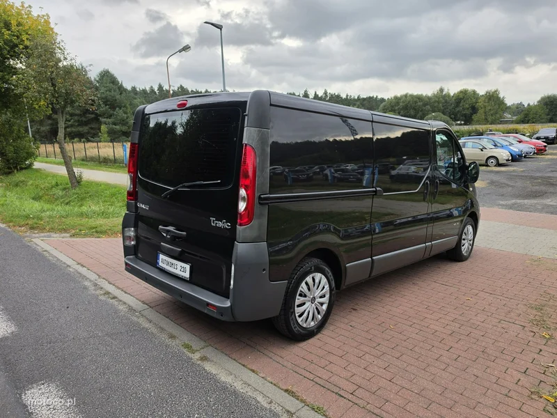Renault Trafic 7
