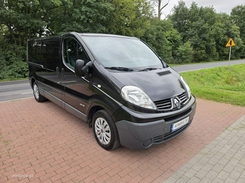 Renault Trafic 10