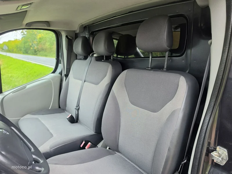Renault Trafic 15