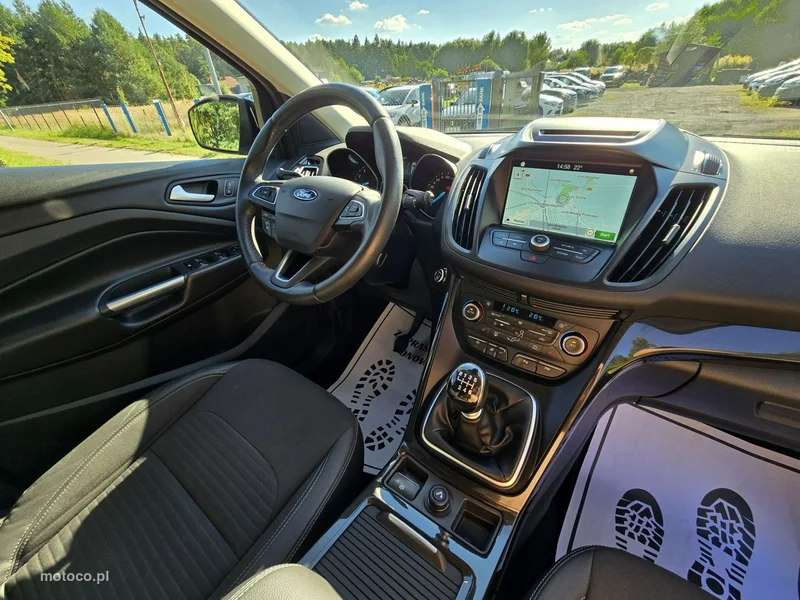 Ford Kuga II 23