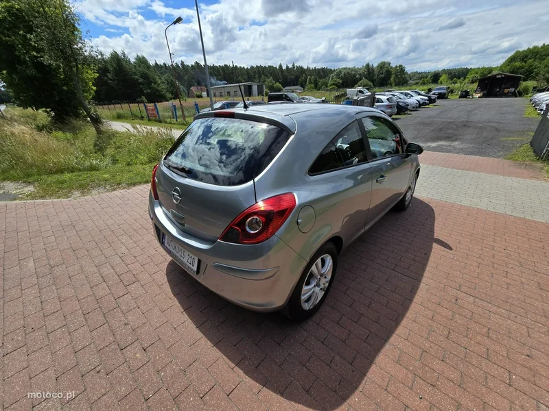 Opel Corsa D 11