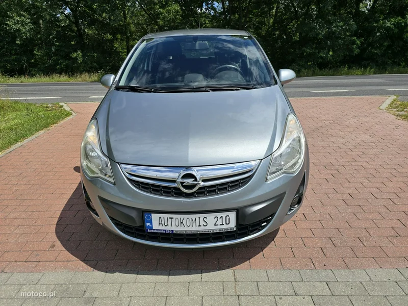 Opel Corsa D 16