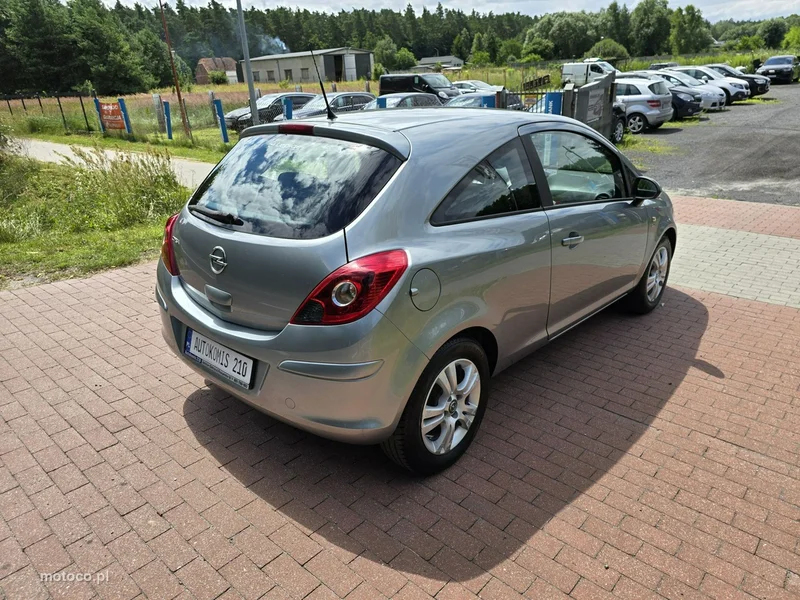 Opel Corsa D 9