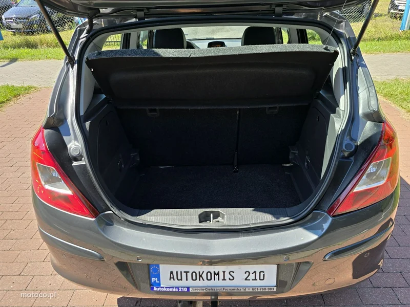 Opel Corsa D 22