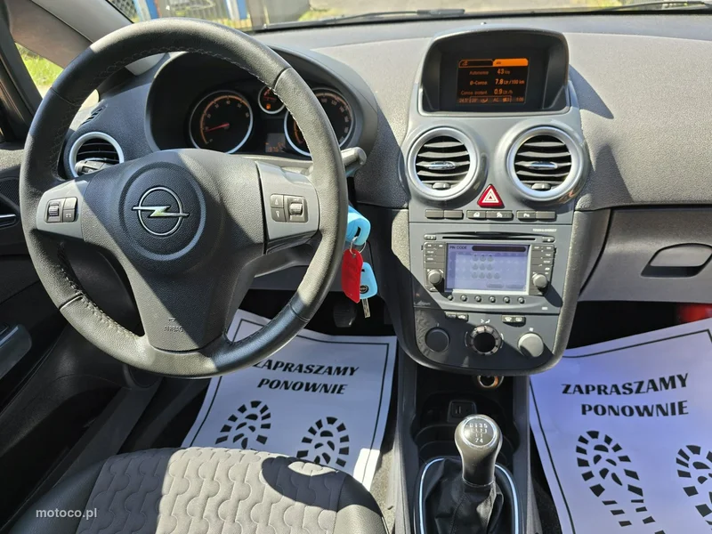 Opel Corsa D 24