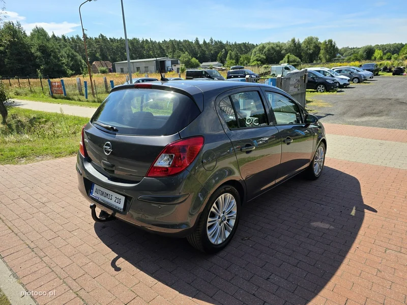 Opel Corsa D 9