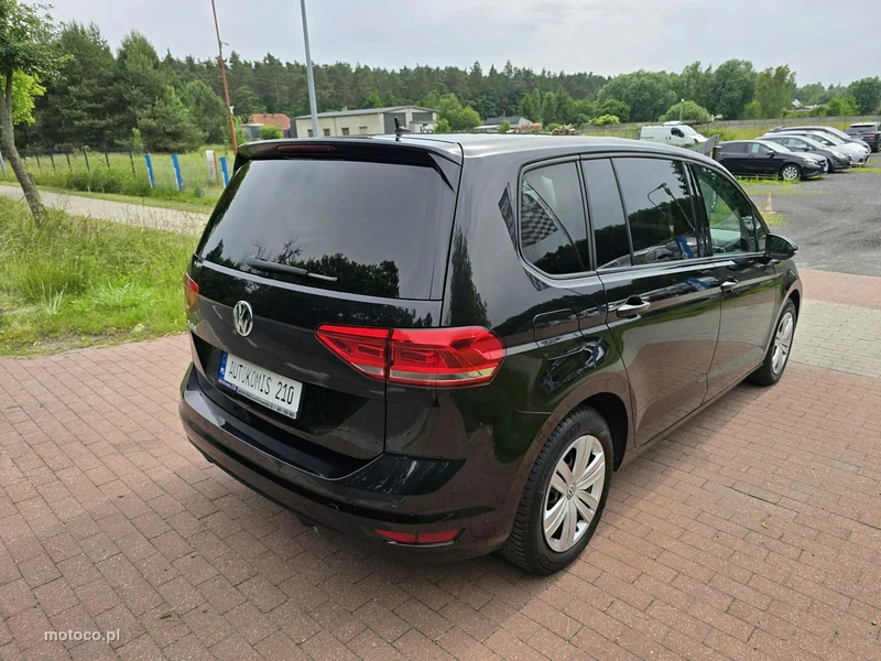 Volkswagen Touran 5T 9