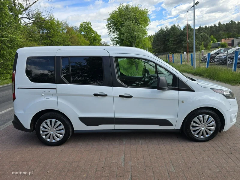 Ford Tourneo Connect 12