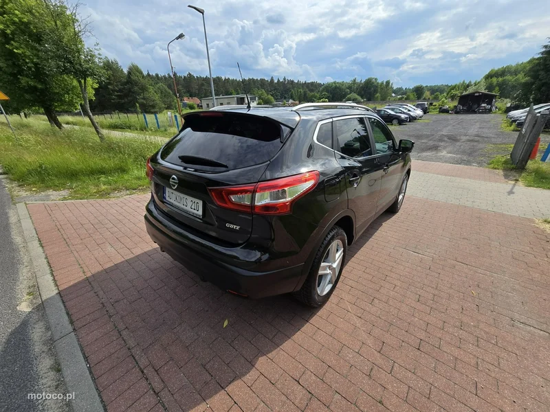 Nissan Qashqai 11