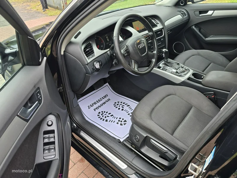Audi A4 B8 13