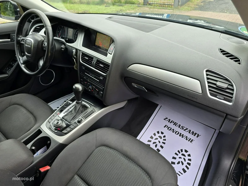 Audi A4 B8 19