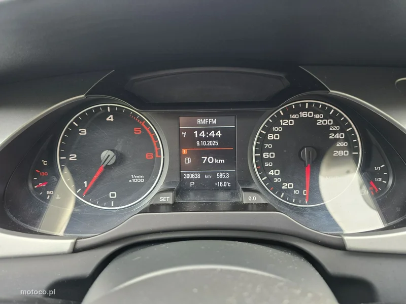 Audi A4 B8 23