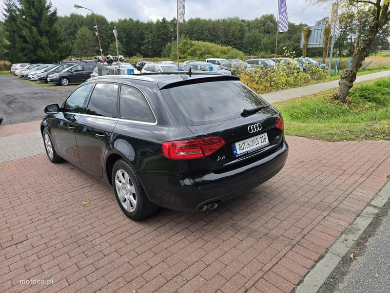 Audi A4 B8 4