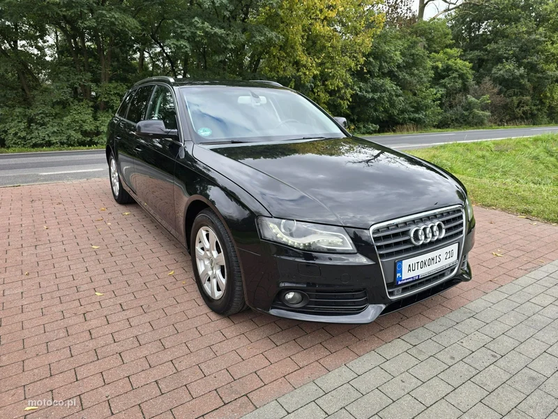 Audi A4 B8 10