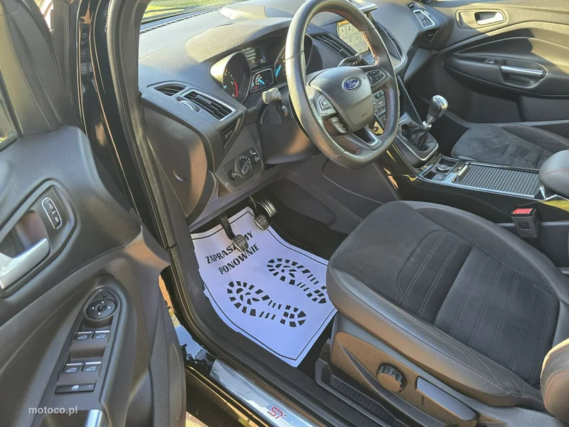 Ford Kuga II 13